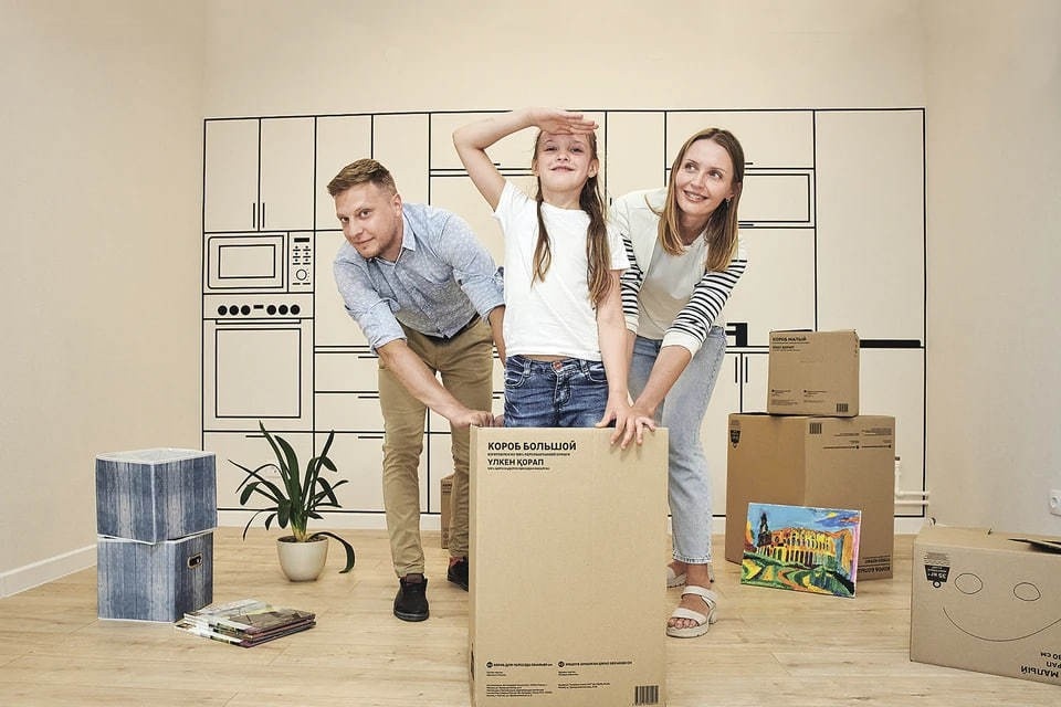    Россиянам рассказали, кому в 2026 году выдадут жилищные сертификаты: правительство выделило 10 млрд рублей Николай ОБЕРЕМЧЕНКО