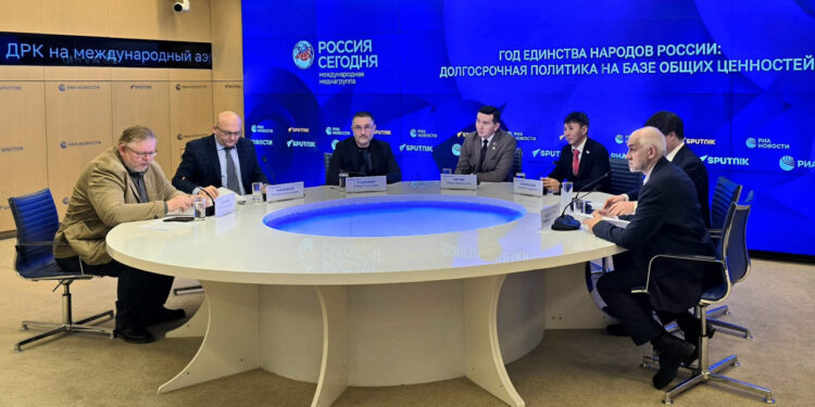    ДМИТРИЙ КИСЕЛЕВ/ТЕХНОСУВЕРЕН