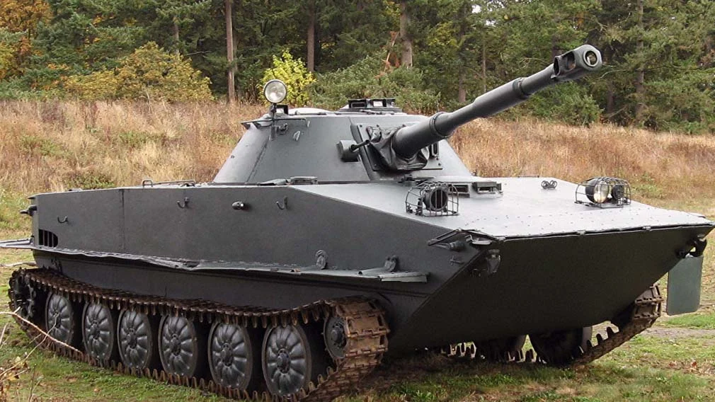 ПТ-76 к моменту начала разработок БРМ-1к уже устарел. Фотография в свободном доступе.