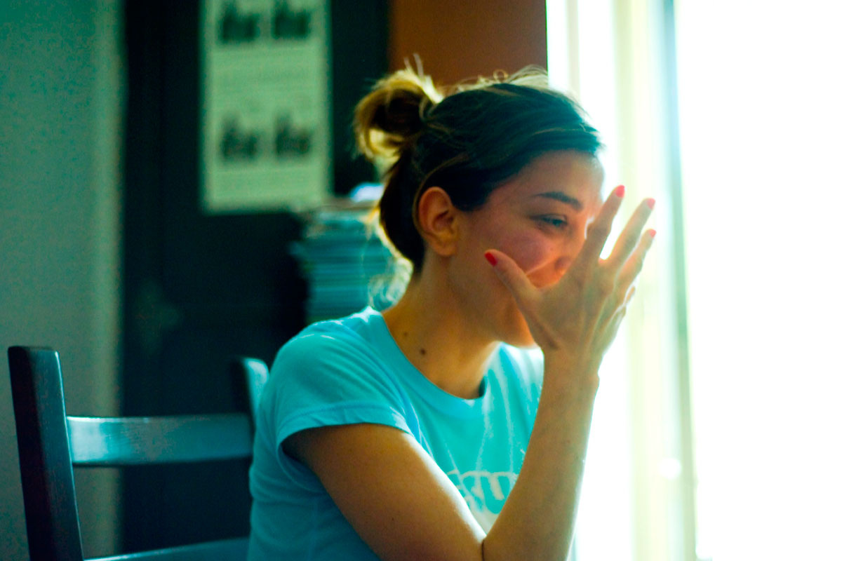 В сложном мире мы не можем предсказать долгосрочные последствия наших действий. Но каждое слово, действие или бездействие влияет на общую ткань причинности