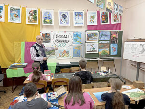 День памяти жертв Холокоста и День снятия блокады Ленинграда. На занятиях дети рисуют плакаты, собирают семейные архивы, ставят сценки и читают письма из блокадного времени. / ФОТО из архива МБУ ДО ЦТДМ АР Администратор  📷
