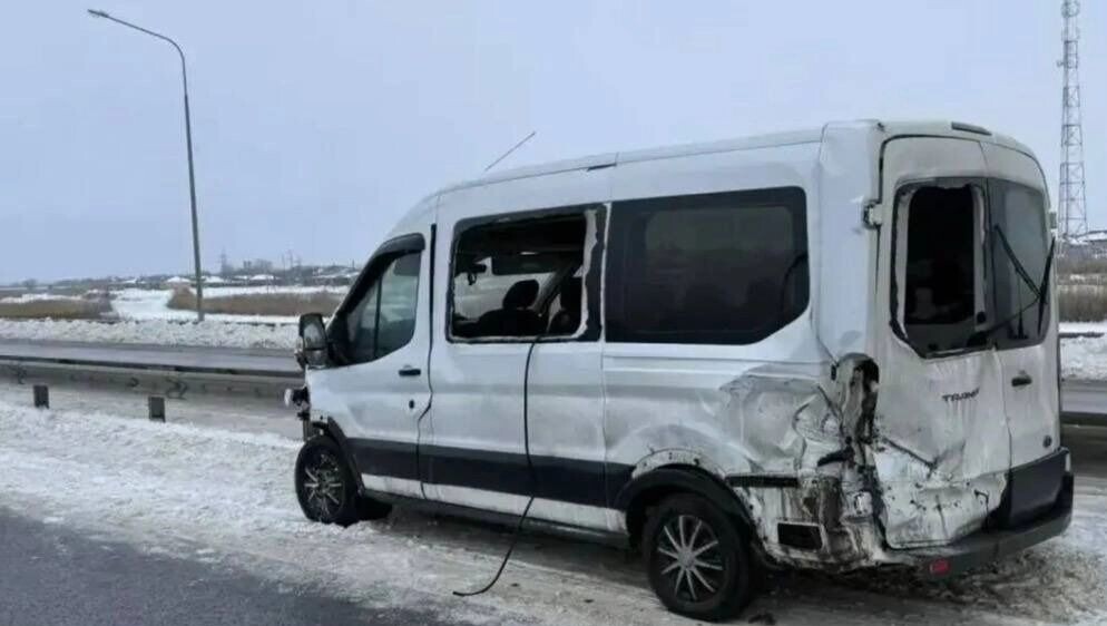    Смертельное ДТП с микроавтобусом произошло на трассе в Ростовской области   ГАИ Ростовской области / Тг-канал ГАИ Ростовской области