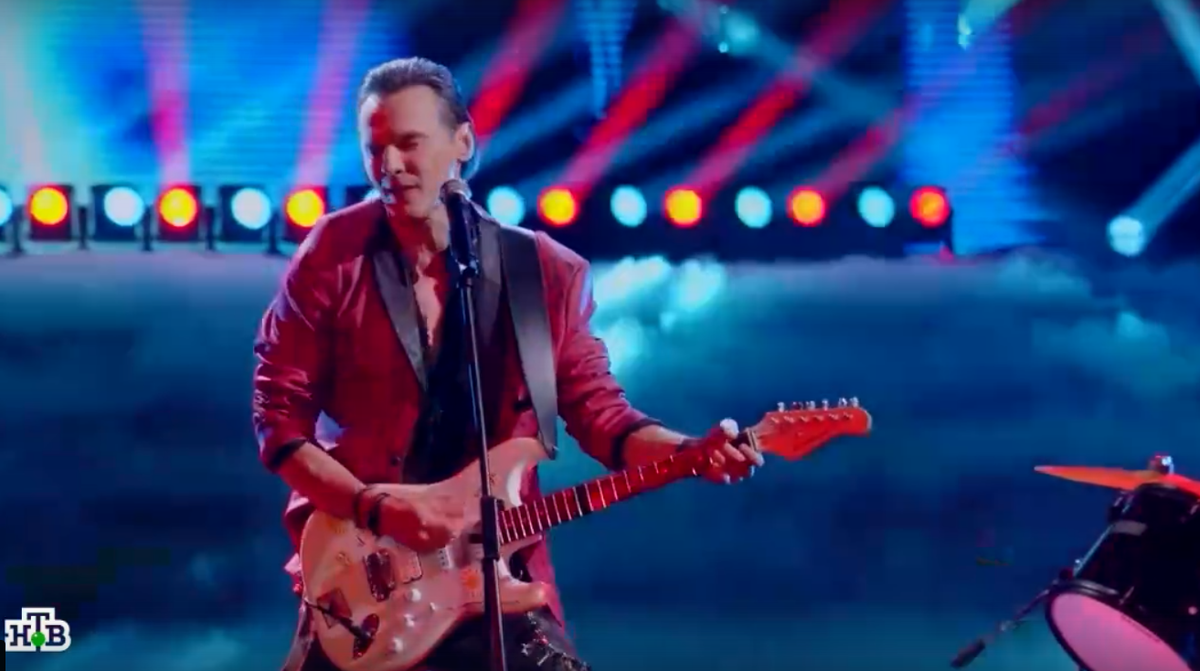 Влад Сташевский. Фото: кадры шоу "Суперстар: Битва сезонов" от 7.02.2026 (канал НТВ)
