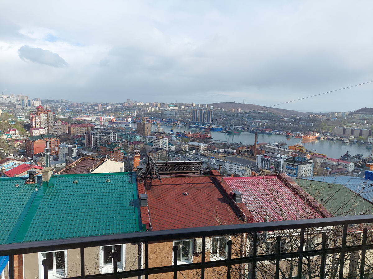 Вид на Владивосток из гостиницы "Аквилон"