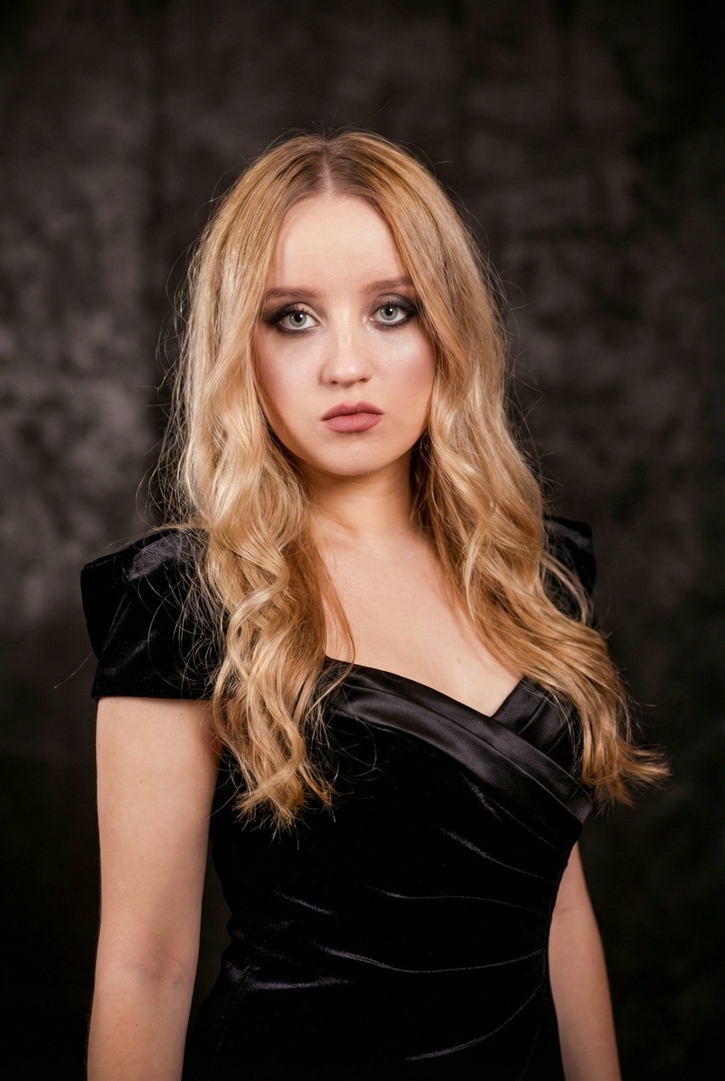 Поэтесса Наталья Пономарёва NAT (НЭТ)