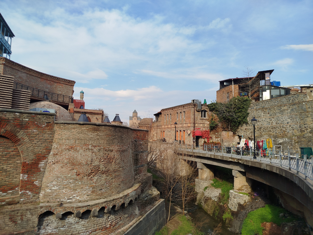 Показываю Тбилиси 