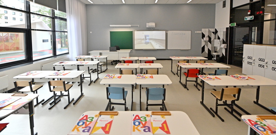     Владимир Ефимов: город выставил на торги здание для открытия частной школы по льготной программе