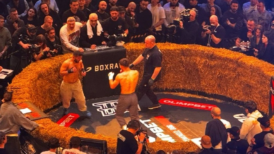 В Новосибирске впервые проходит турнир кулачных боев TOP DOG