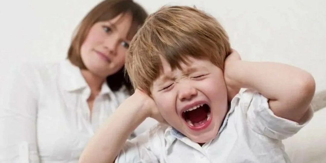 Возрастные кризисы у детей до 3 лет