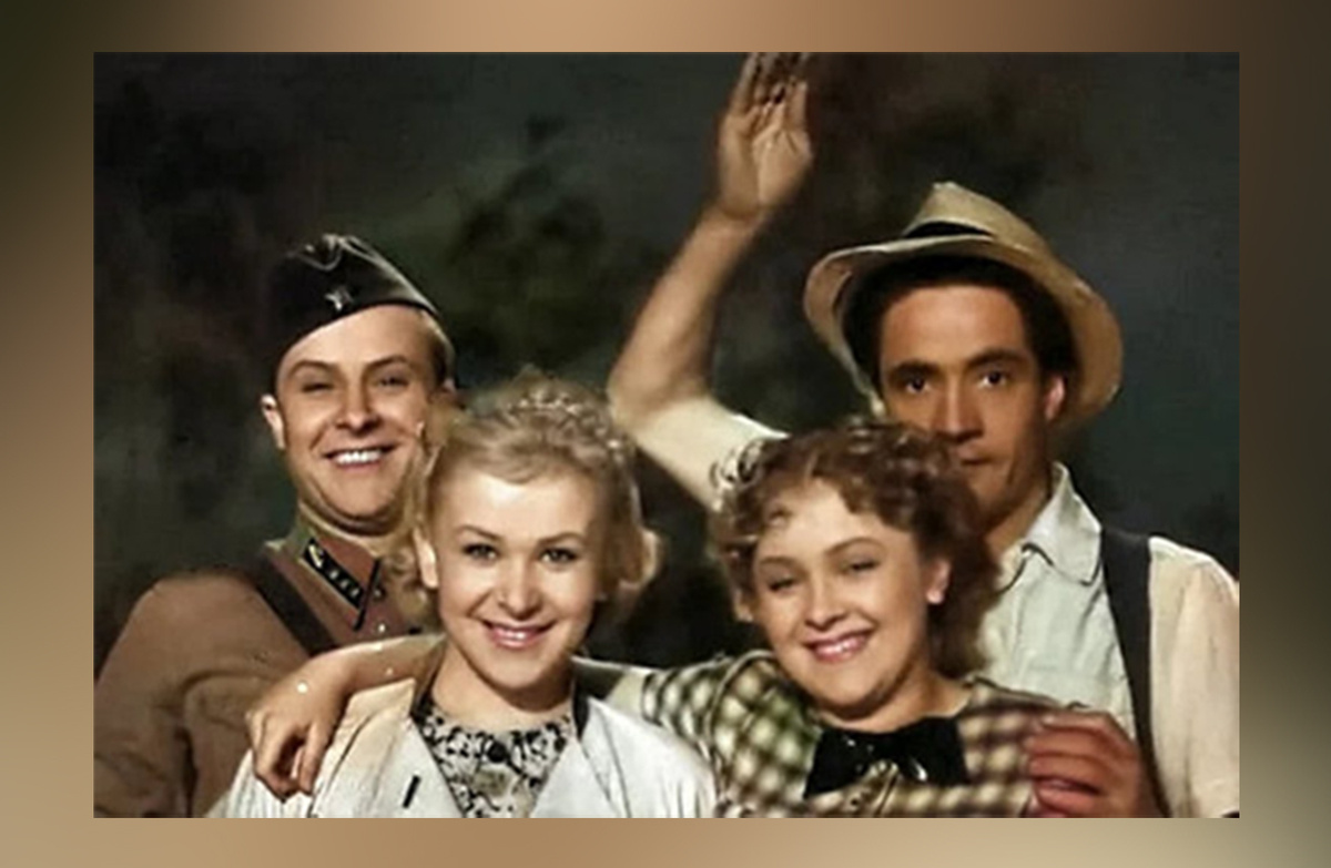 Кадр из фильма "Сердца четырех"