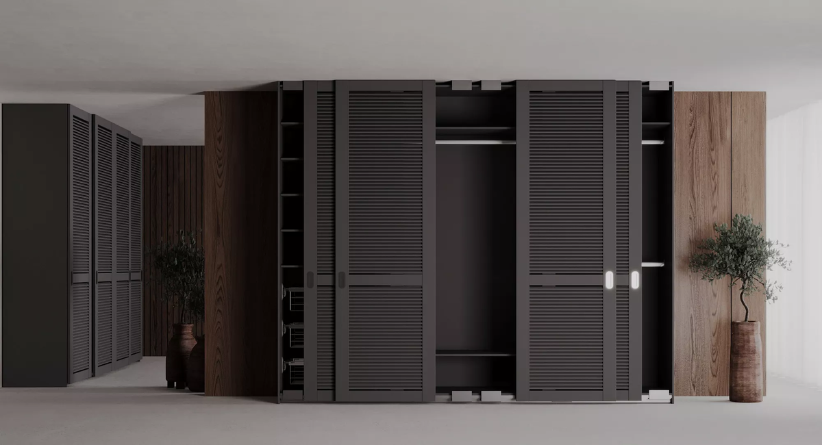 Шкаф «Кеми» жалюзийные купе и распашные фасады
