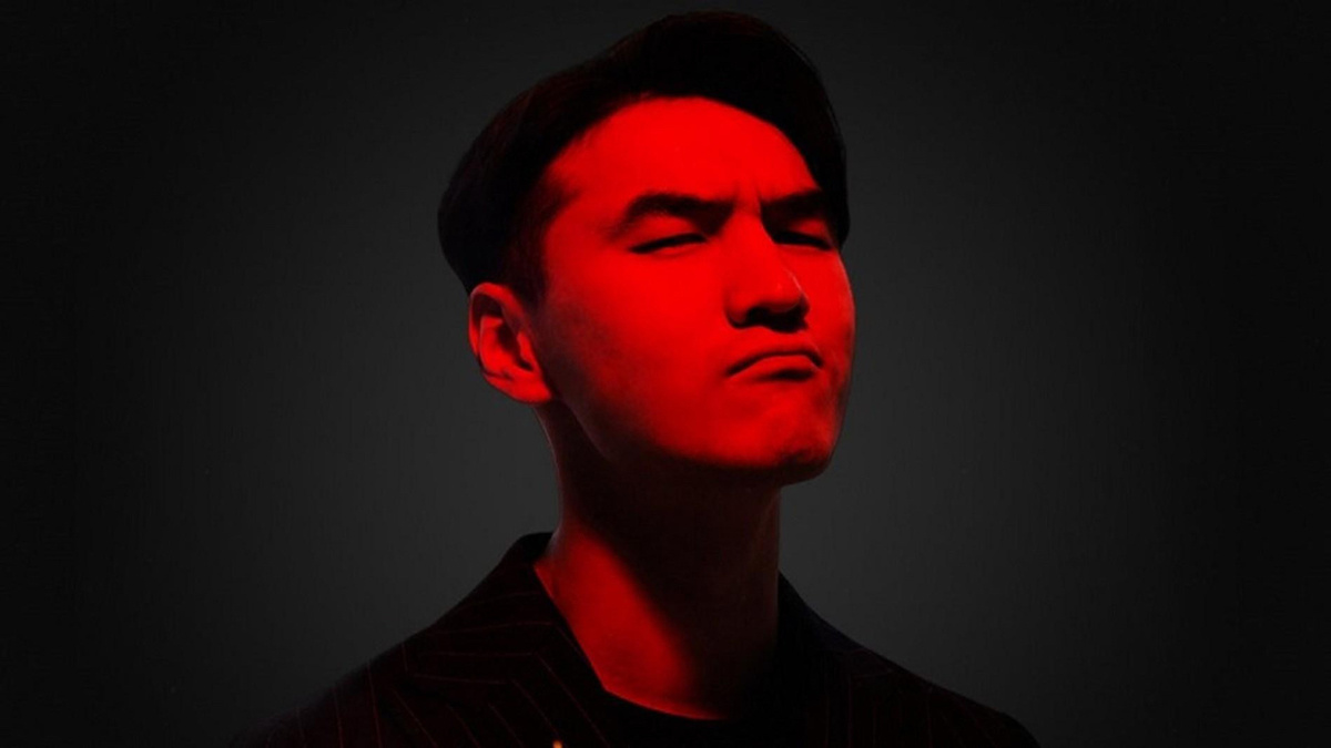 Почему комика Сабурова выгнали на 50 лет из России на самом деле?