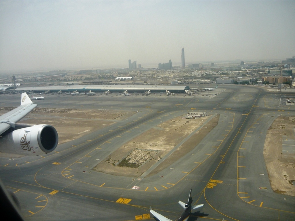 Аэропорт Дубай. фото: яндекс