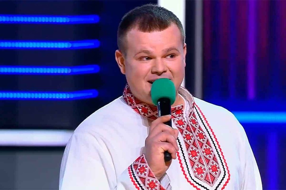    25-летний участник шоу «Голос» Иван Степанов в минувшие слепые прослушивания сбил с толку наставников. Фото: кадр из шоу "Голос", Первый канал