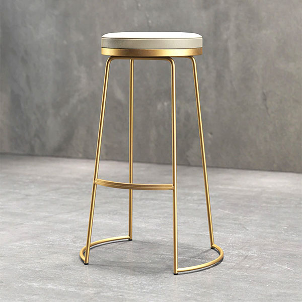 https://noviemoscow.ru/loft-chairs/loft-stools-bar/trendy_gold_bar_stool