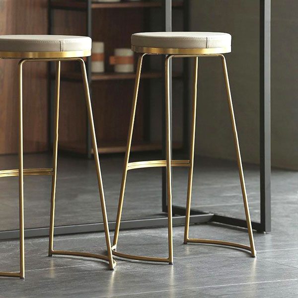 Это украшение любых современных пространств, начиная с модных городских кафе и заканчивая уютными барными стойками столичных квартир.