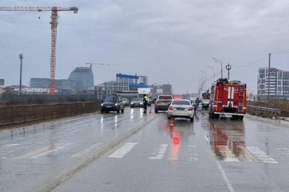    Авария произошла в районе села Прибрежное в Сакском районе. Фото: МВД Крыма