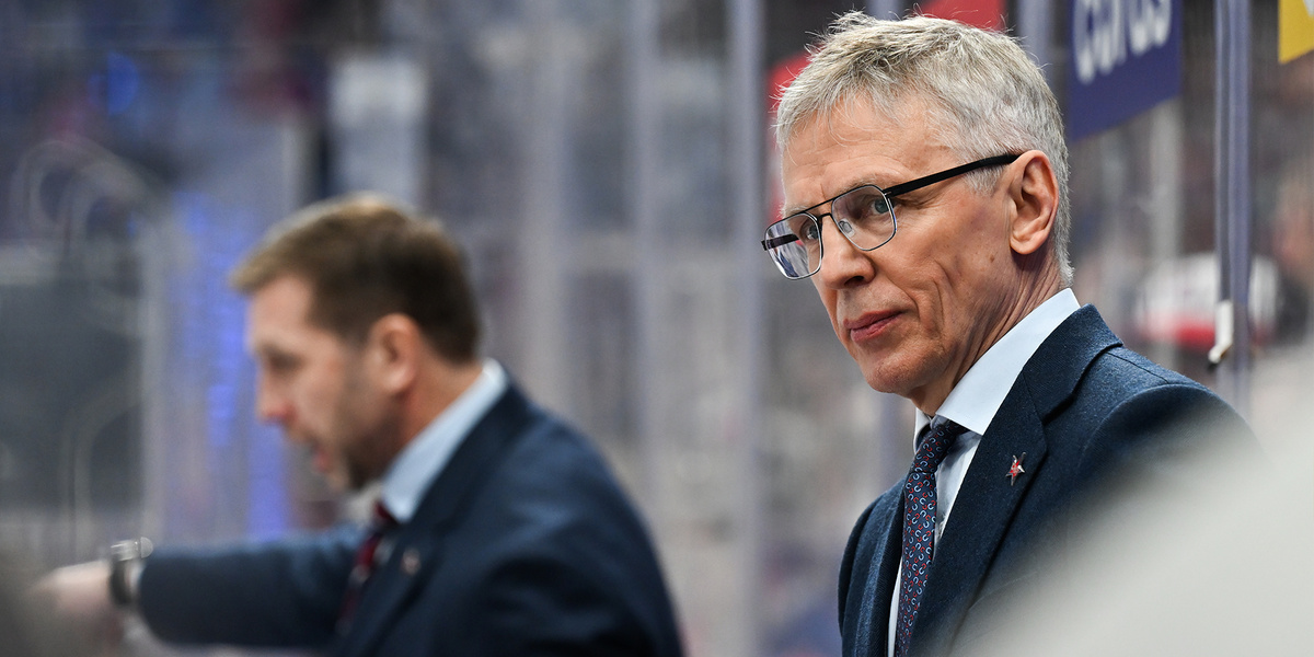 Игорь Ларионов пока не доказал руководству СКА, что способен привести команду к успехам. Фото: ХК СКА 