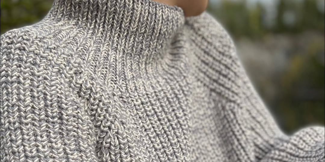 Свитер жмёт под мышками? Скорее всего, вы не учли подрезы. Как рассчитать их за 5 шагов