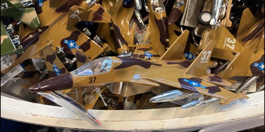 Чисто, поржать. Су-34 ВВС США и другие