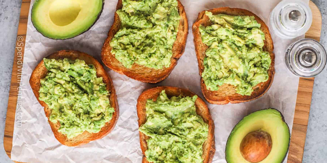 Классовую систему в Британии можно опознать даже по травме. И почему авокадо опасный фрукт?