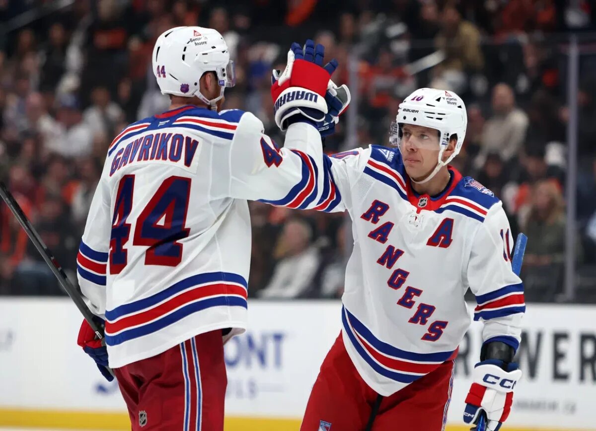     The Hockey News о желании Панарина играть в Лос-Анджелесе: он отказался более чем от $30 млн