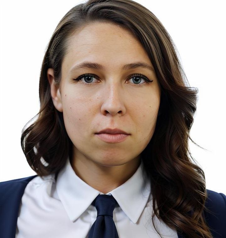 Евгения Саженцева дипломированный теолог и психолог.