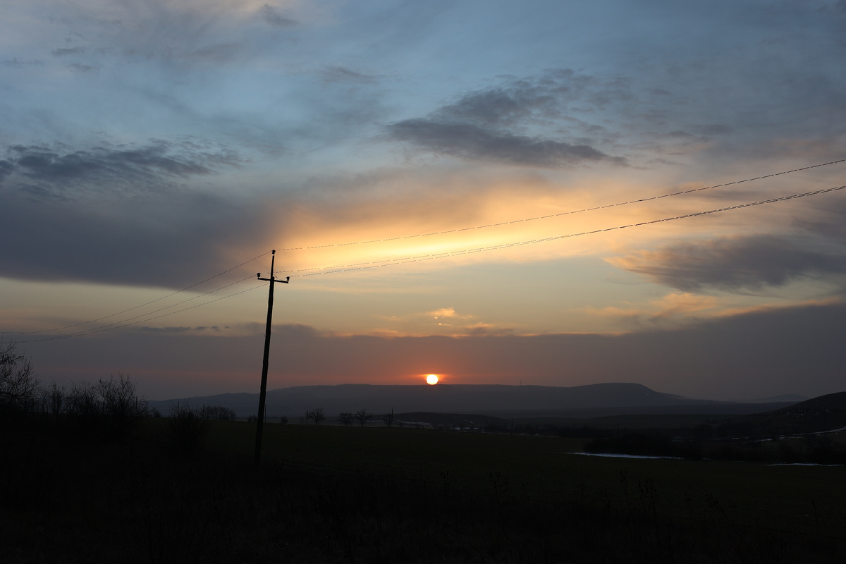 где-то в районе Южного