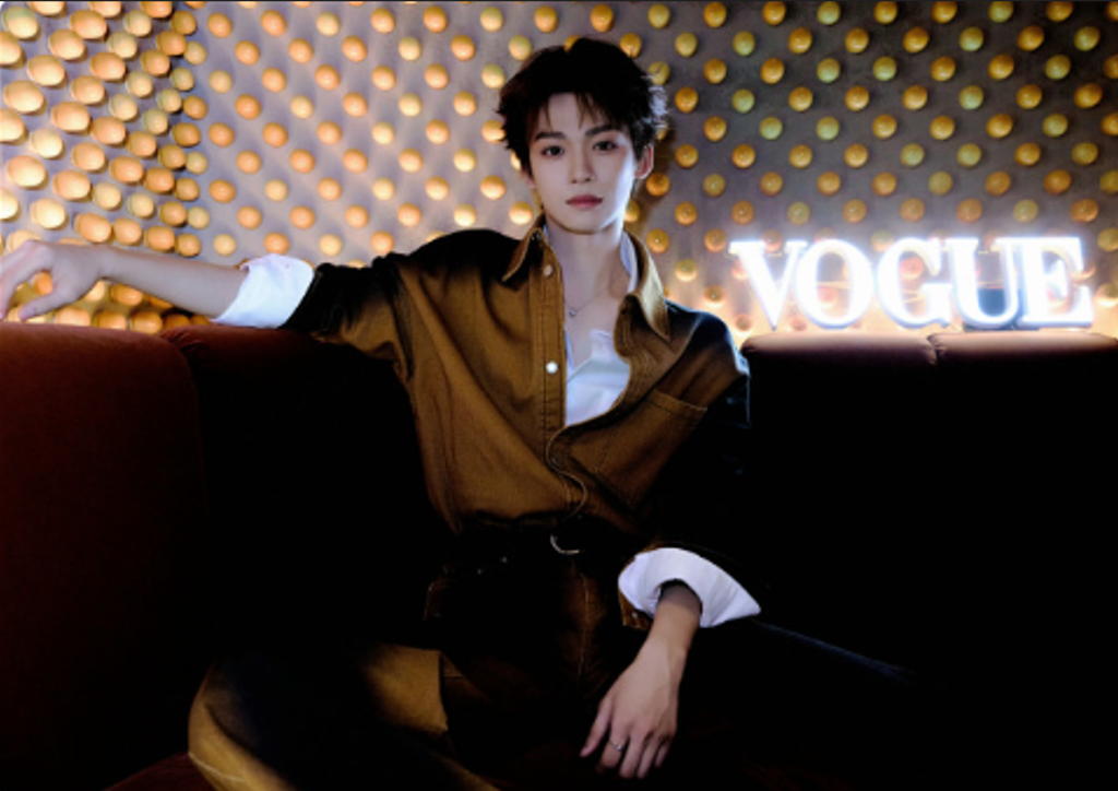 Китайский артист Цэыюй.