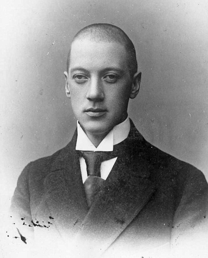 Поэт Николай Степанович Гумилёв