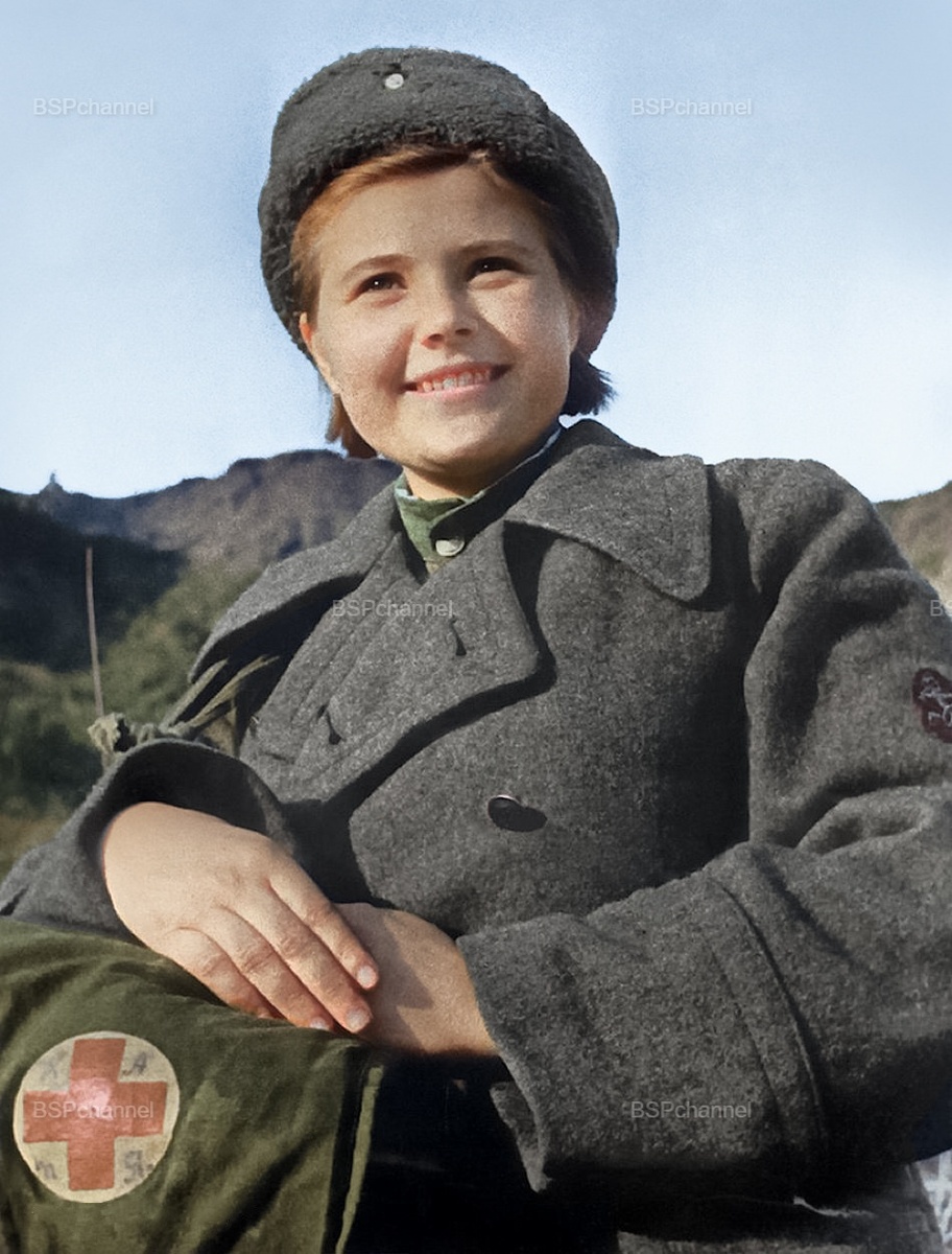 Фотограф: Евгений Халдей.