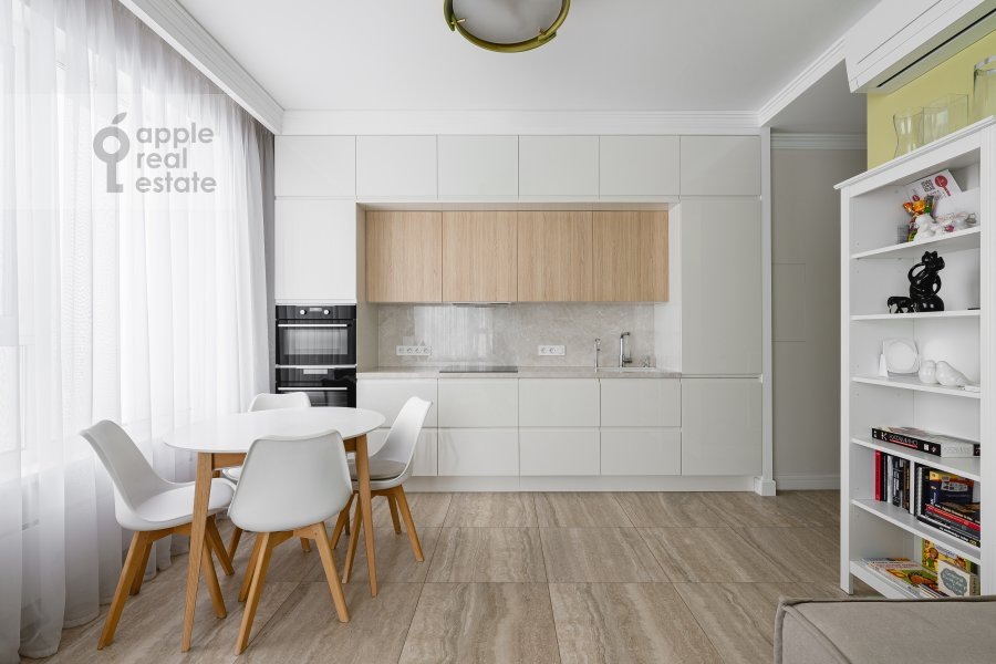 Фото из архива Apple Real Estate