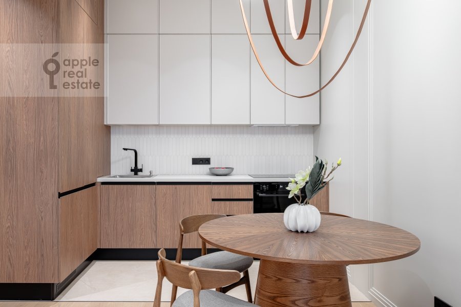 Фото из архива Apple Real Estate