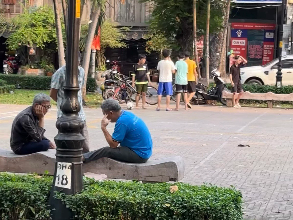 Вьетнамцы любят проводить время на улице с друзьями и близкими