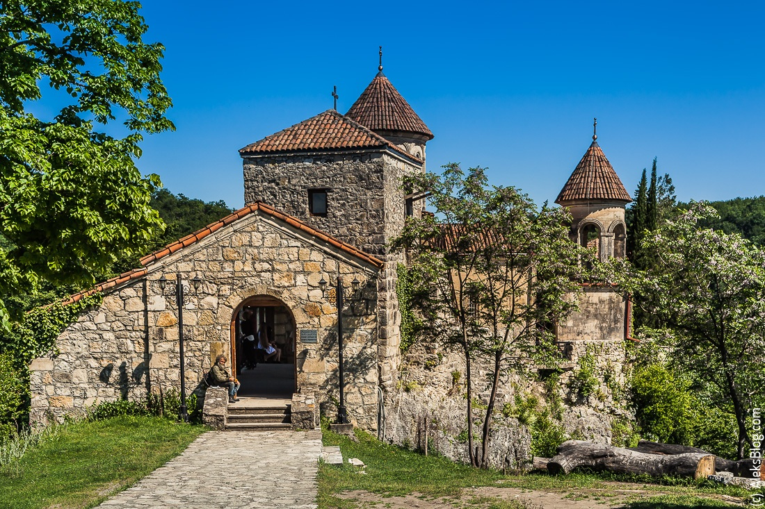 Моцаметский монастырь