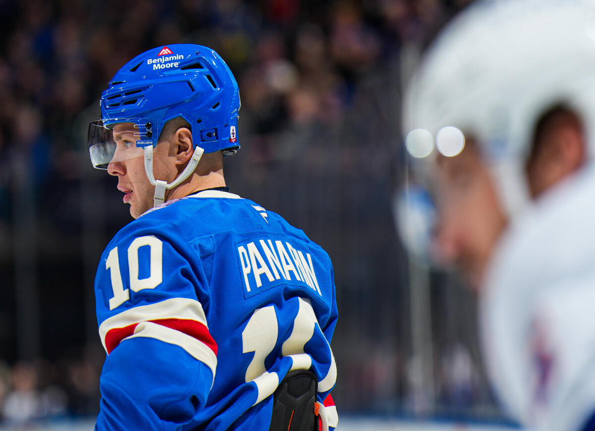     ClutchPoints (США): без Панарина «Рейнджерс» далеки от конкурентоспособности