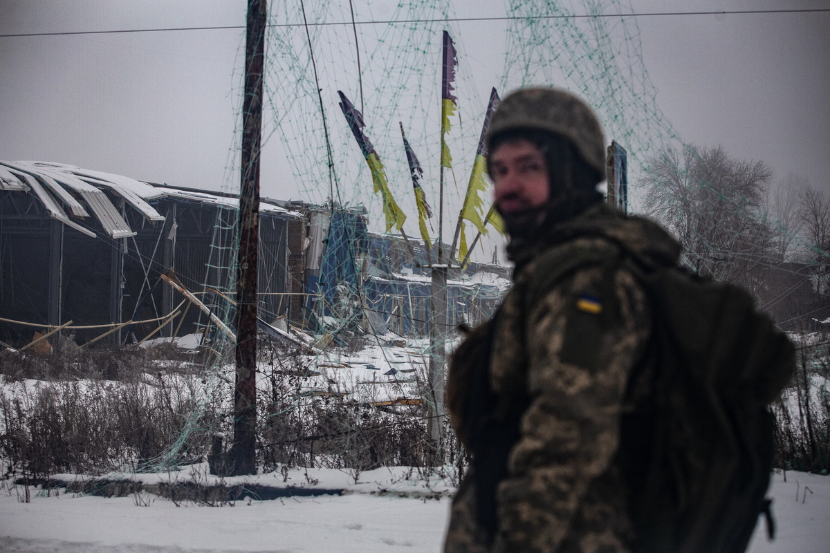     Украинский военный / Gettyimages.ru / Francisco Richart / SOPA Images / LightRocket
