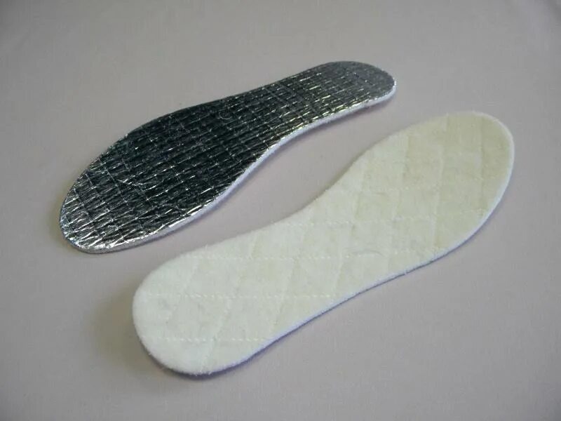 С одной стороны фольга, с другой – овчина. / Фото: joinfo.com