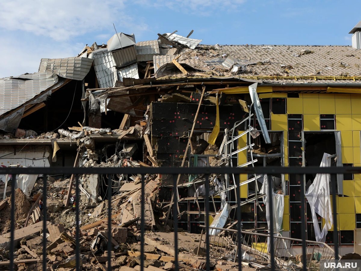     В Белгороде повреждена жилая застройка (архивное фото)