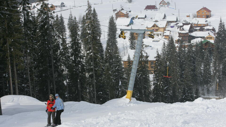     Блэкаут произошел на украинском горнолыжном курорте Буковель www.globallookpress.com/Nikolay Ivaschenko