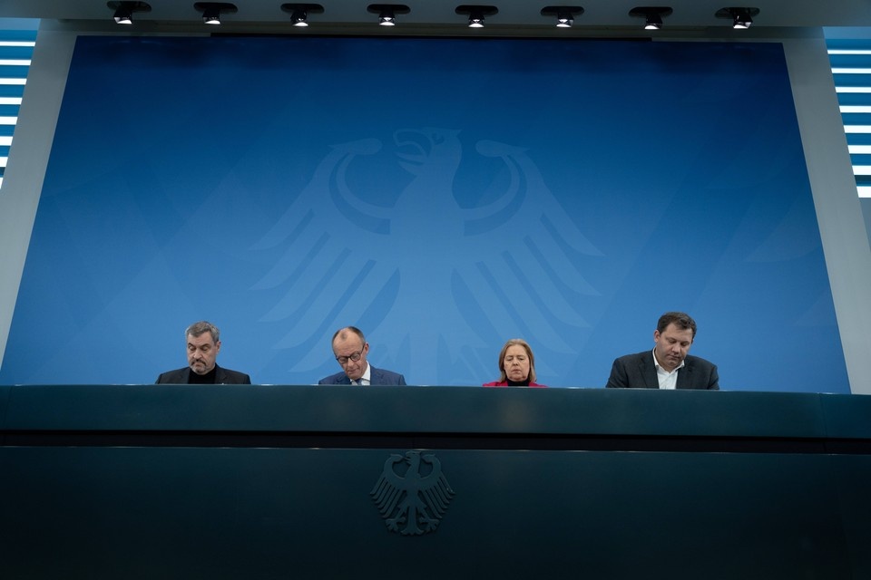    Коммодор в отставке Джерми: Украина и Европа обязаны следовать требованиям РФ GLOBAL LOOK PRESS