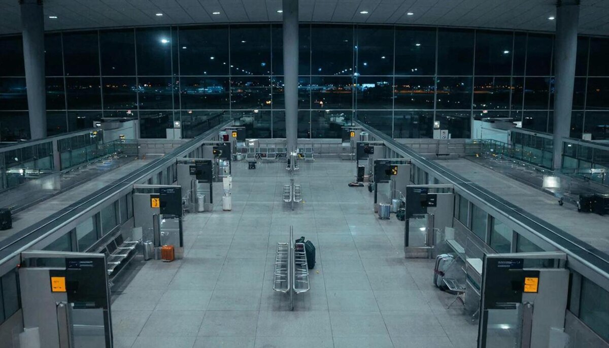 Авиагавань примет в текущем году только четыре чартерных рейса.  Фото: Изображение сгенерировано с помощью ИИ / Виктория Загитова