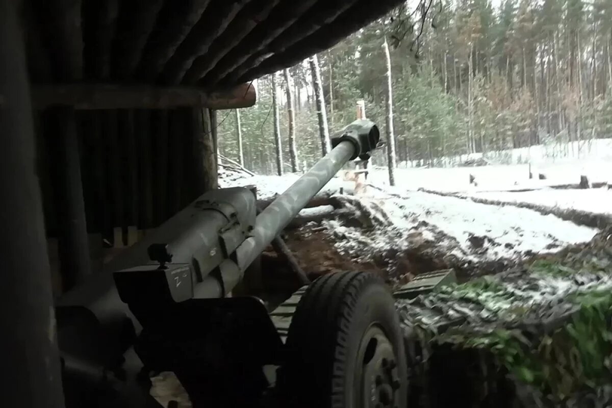    Гаубицы ВС РФ Д-30 поразили сеть опорных пунктов ВСУ в Запорожской области