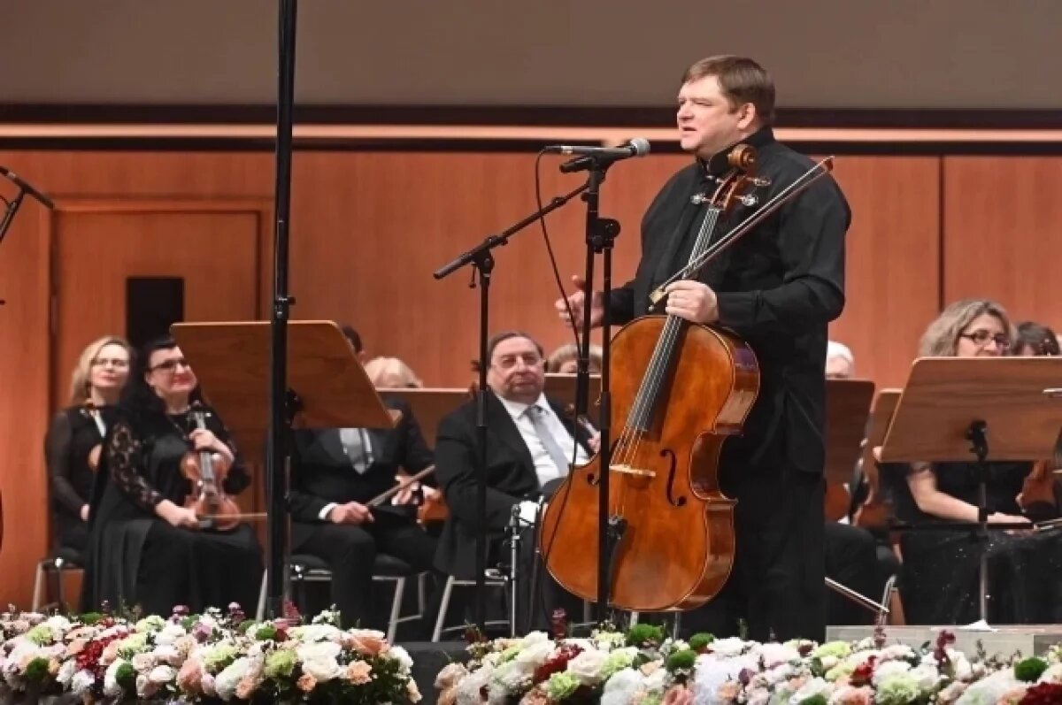    В Омске стартовал масштабный конкурс юных скрипачей и виолончелистов