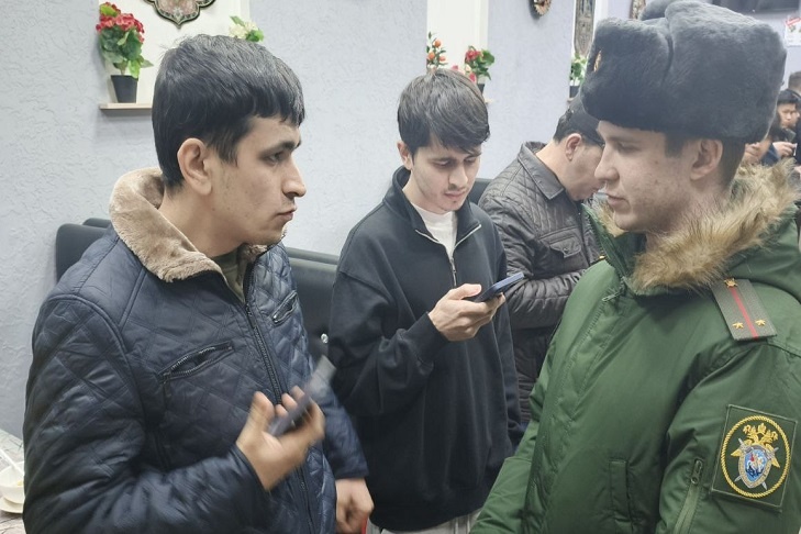 Массово аннулировать патенты на работу стали мигрантам в Новосибирске