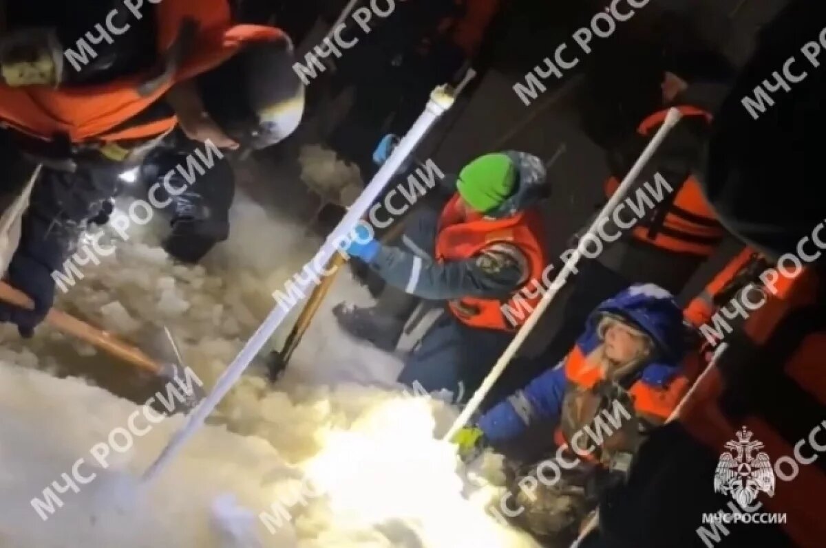    Брянские спасатели подняли из Десны тело одного из утонувших мальчиков