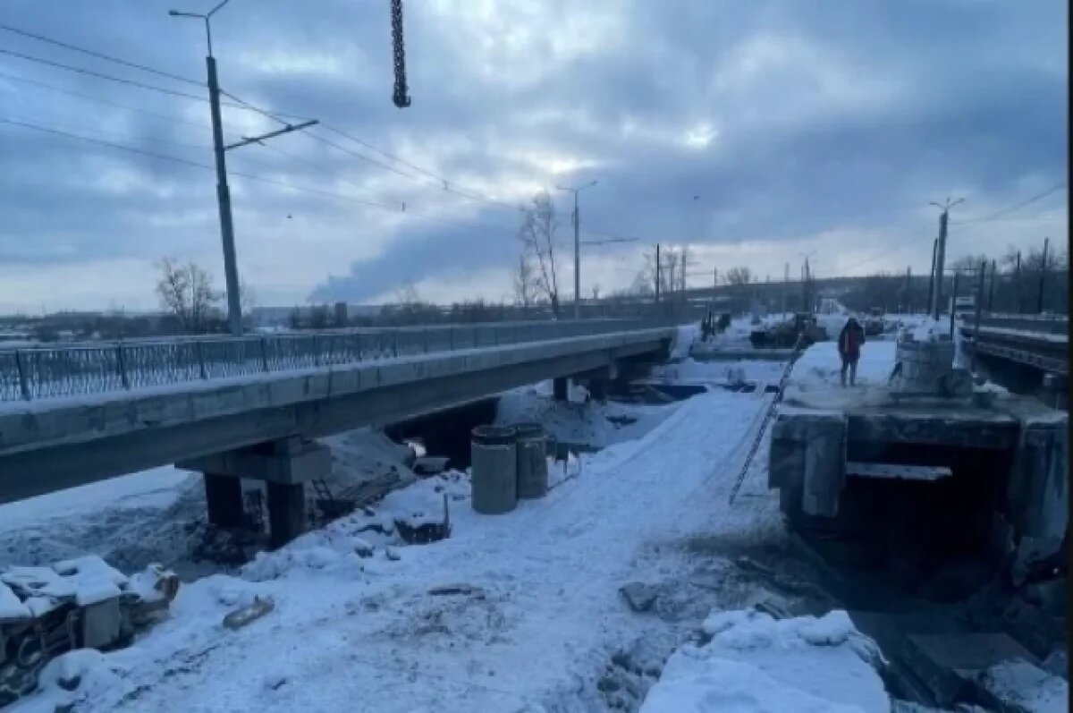    Мэрия Челябинска рассказала о ходе строительства моста на Черкасской