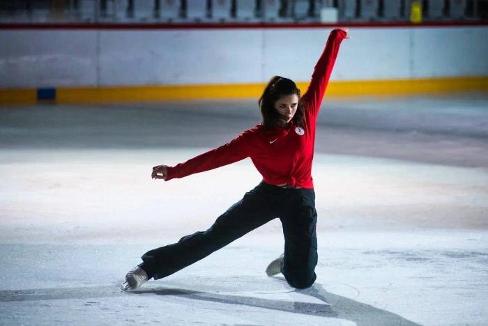 Обложка © Telegram / Камила Валиева