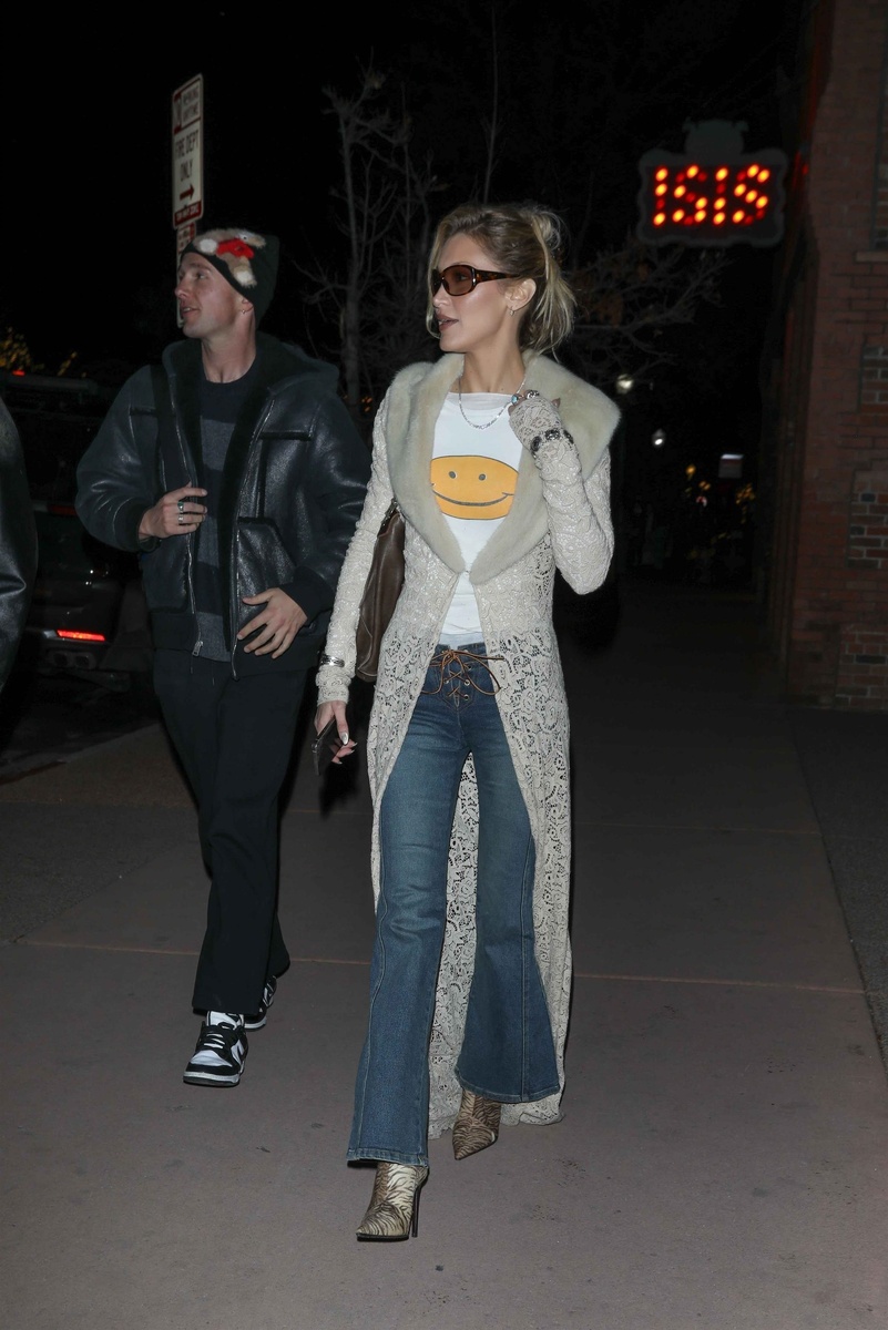    Белла ХадидLegion-Media