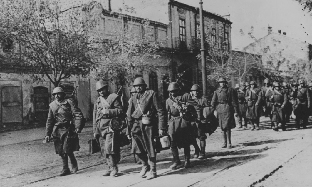 Румынская армия входит в Одессу